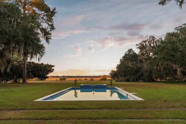 1305 River Road, Yemassee, SC 29945