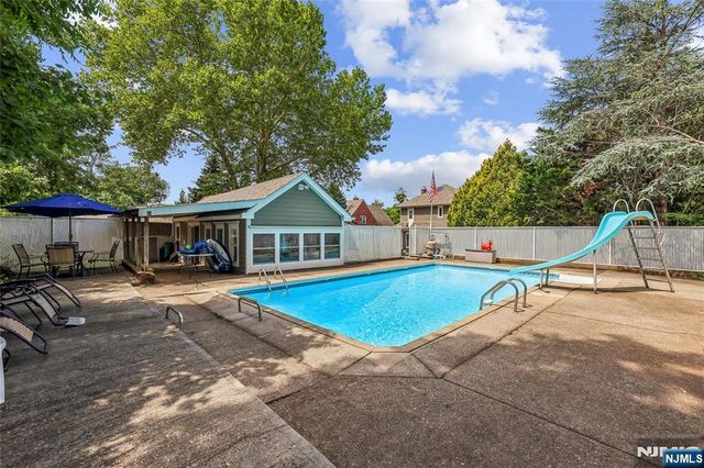 199 Larch Avenue, Teaneck, NJ 07666