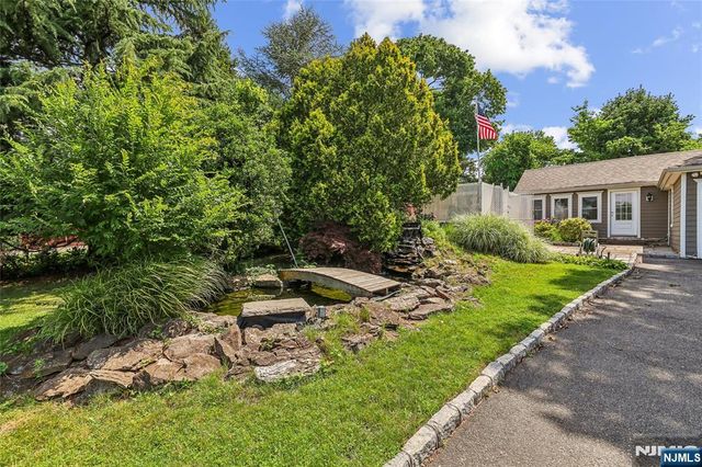 199 Larch Avenue, Teaneck, NJ 07666