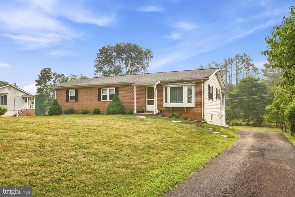 311 MOOSE RD, Berryville, VA 22611