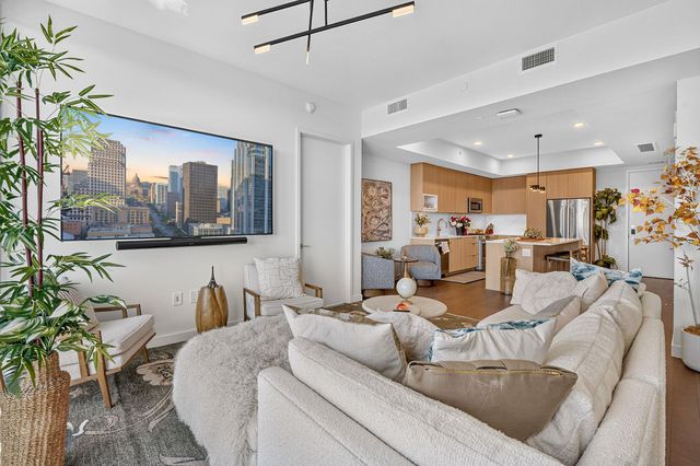 700 River ST 2108, Austin, TX 78701