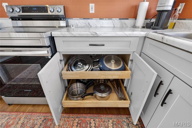 308 Xavier Court, Valley Park, MO 63088