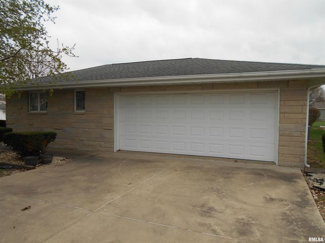 4 Hiel Drive, Bushnell, IL 61422