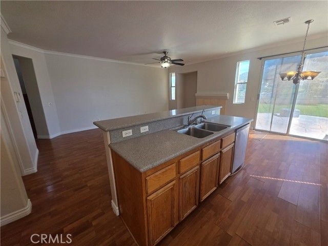 16080 Edgewater, Moreno Valley, CA 92551