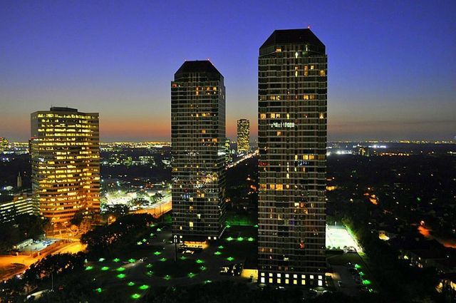 5110 San Felipe 151W, Houston, TX 77056
