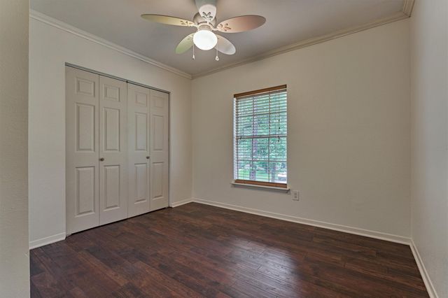10 Lazy Morning Place, The Woodlands, TX 77381