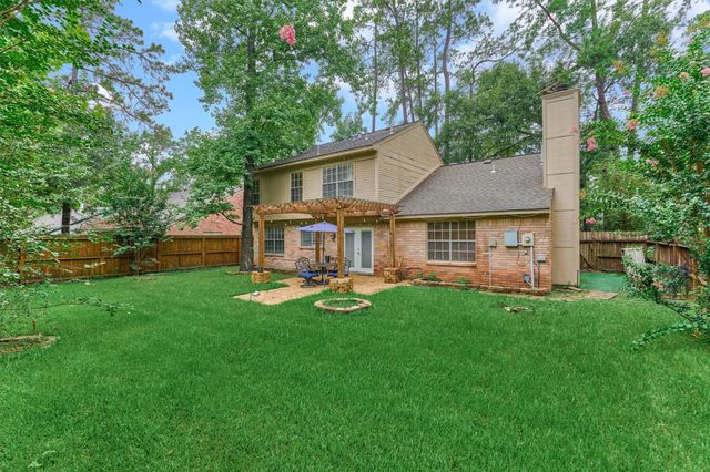 10 Lazy Morning Place, The Woodlands, TX 77381