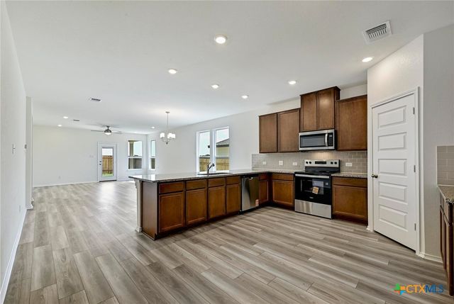 706 Ryan Street, Belton, TX 76513