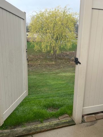 35275 Silver Maple Drive Unit 37, Bldg 7, Clinton Township, MI 48035