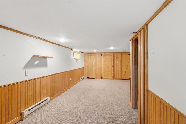 940 W 6TH AVENUE, Oshkosh, WI 54902