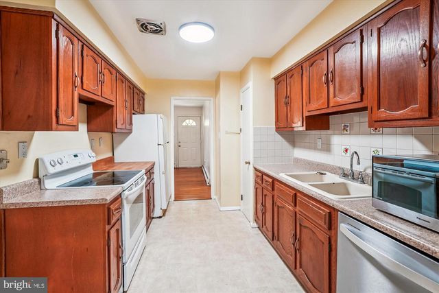 14030 MATHEWS DR, Woodbridge, VA 22191