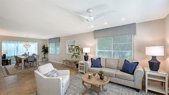 576 SUTTON PLACE, Longboat Key, FL 34228