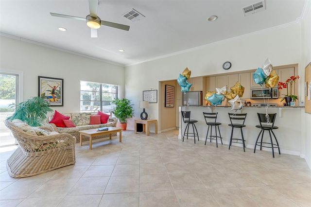 576 SUTTON PLACE, Longboat Key, FL 34228