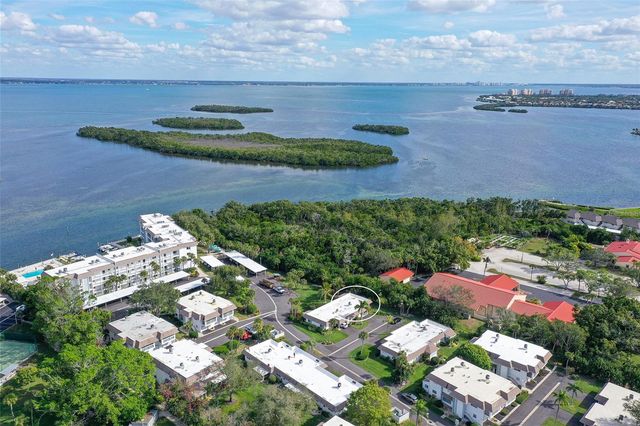 576 SUTTON PLACE, Longboat Key, FL 34228