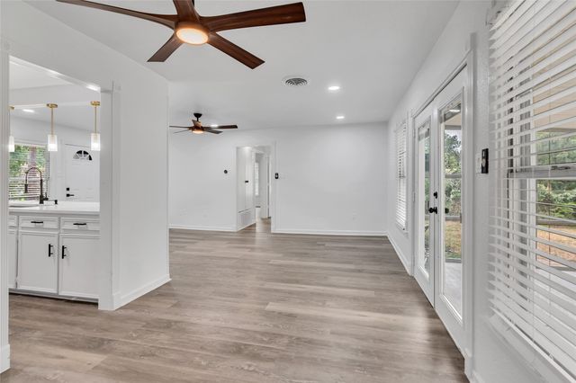 704 Vine Street, Euless, TX 76040