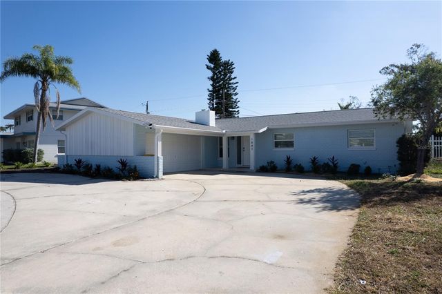 1897 DOLPHIN BOULEVARD S, St Petersburg, FL 33707