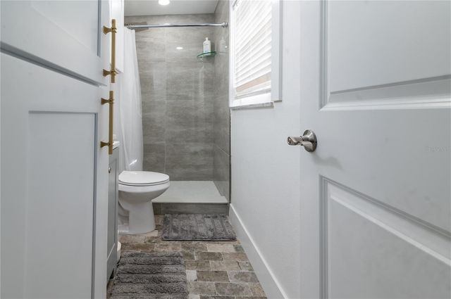 1897 DOLPHIN BOULEVARD S, St Petersburg, FL 33707