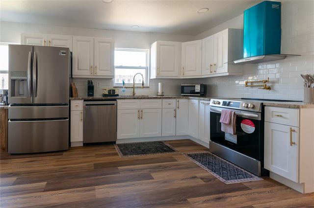 1897 DOLPHIN BOULEVARD S, St Petersburg, FL 33707