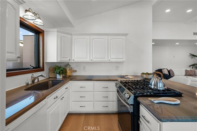 3933 Sunset, Oxnard, CA 93035