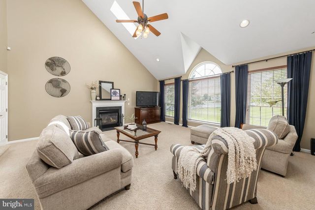 1104 JASMINE CT, Mullica Hill, NJ 08062