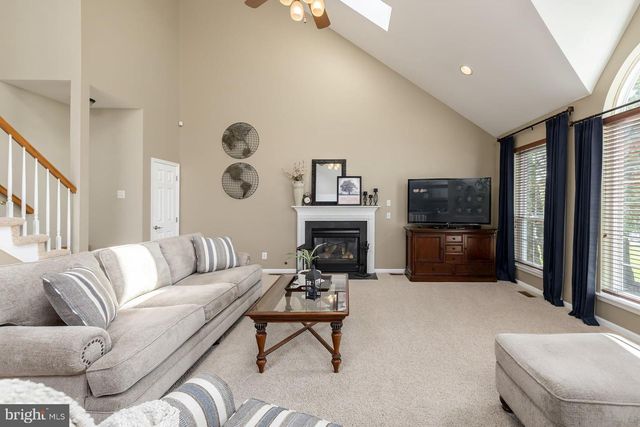 1104 JASMINE CT, Mullica Hill, NJ 08062
