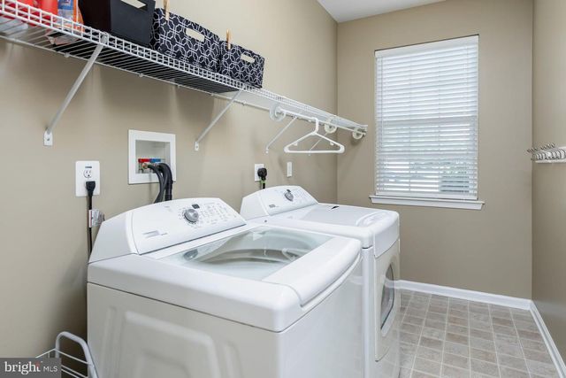 1104 JASMINE CT, Mullica Hill, NJ 08062