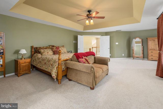 1104 JASMINE CT, Mullica Hill, NJ 08062
