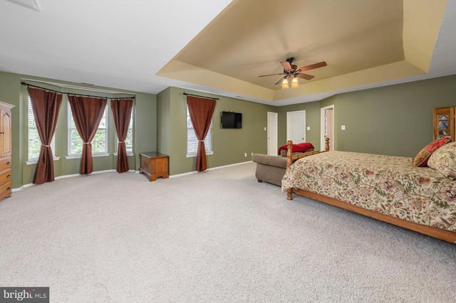 1104 JASMINE CT, Mullica Hill, NJ 08062
