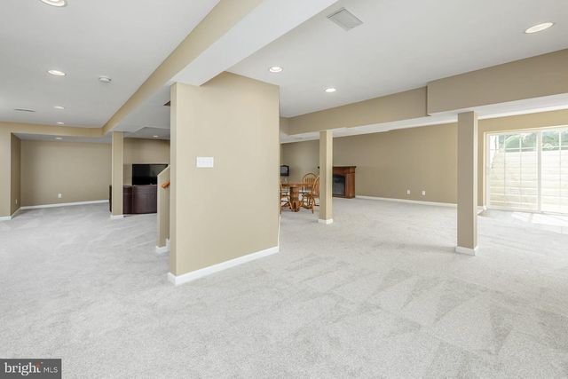 1104 JASMINE CT, Mullica Hill, NJ 08062