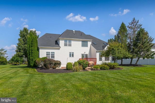 1104 JASMINE CT, Mullica Hill, NJ 08062