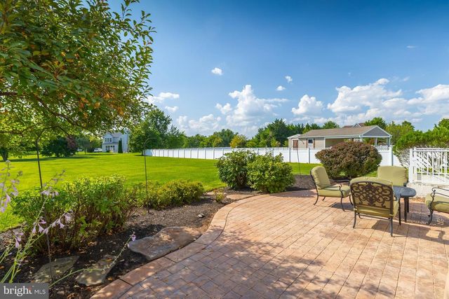 1104 JASMINE CT, Mullica Hill, NJ 08062