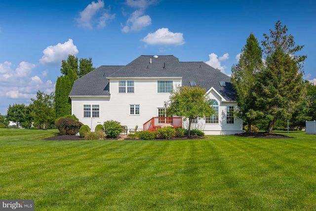 1104 JASMINE CT, Mullica Hill, NJ 08062
