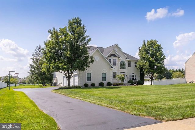 1104 JASMINE CT, Mullica Hill, NJ 08062