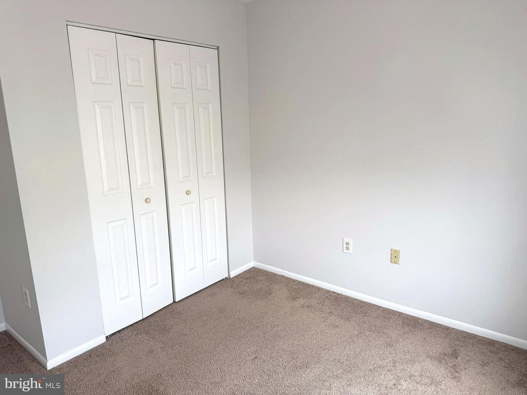 Image 20 of property listing at 9422 SEA BREEZE CT, North Beach, MD 20714