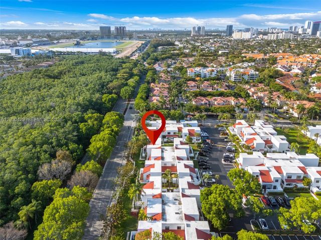 20904 Leeward Ct 221-2, Aventura, FL 33180