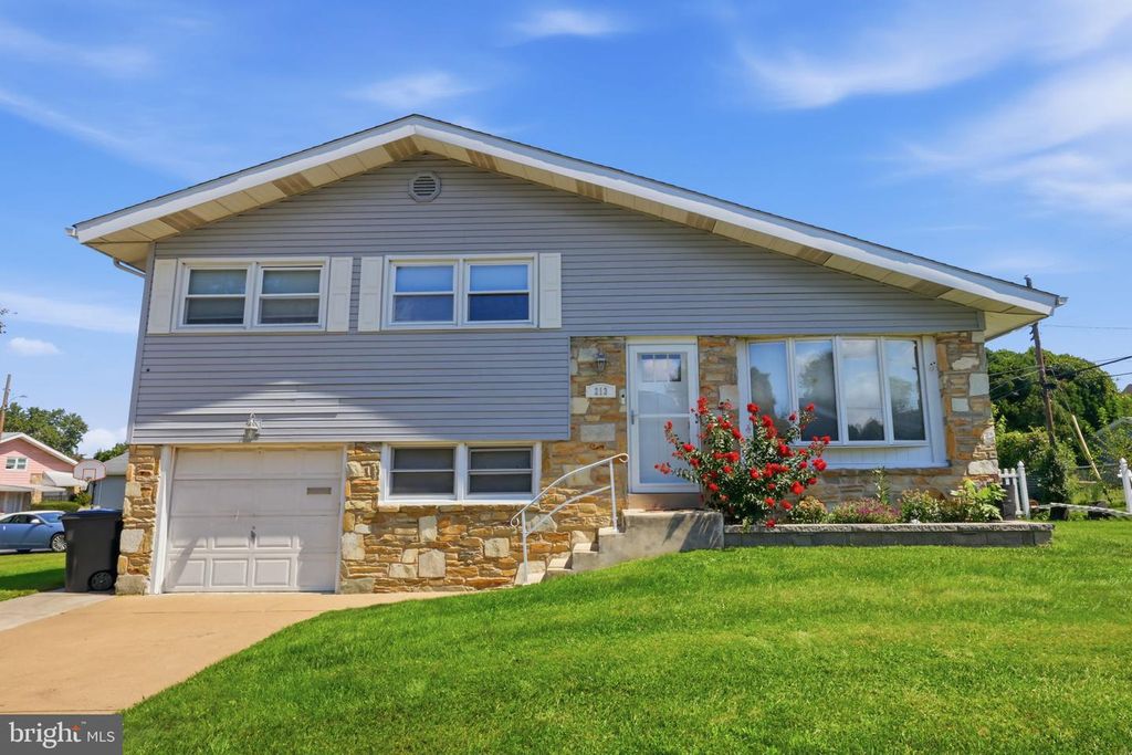 213 HIGHLAND AVE, LANGHORNE, PA 19047 — photo 2
