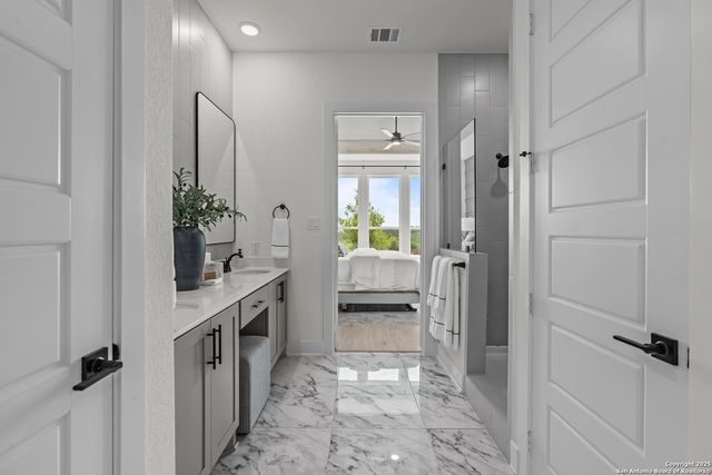 2214 Briggs Summit, San Antonio, TX 78245