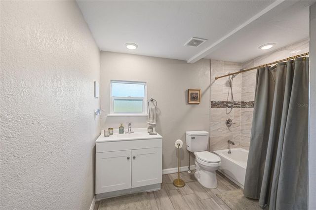 1003 SE 2ND STREET, Mulberry, FL 33860