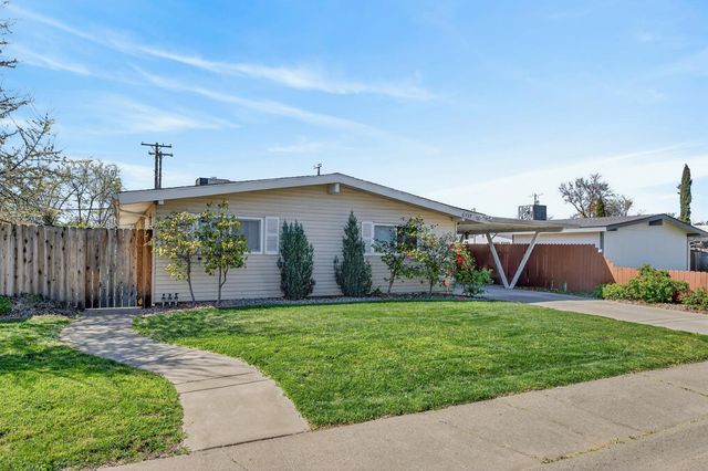6535 La Cienega Dr, North Highlands, CA 95660