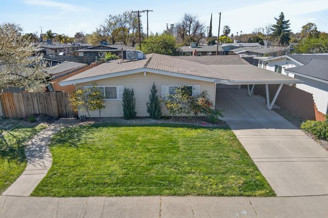6535 La Cienega Dr, North Highlands, CA 95660