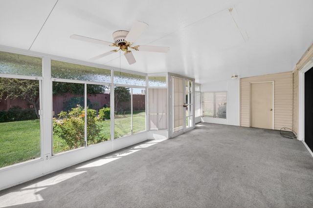 6535 La Cienega Dr, North Highlands, CA 95660