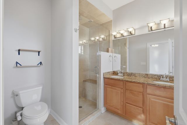 4002 S Western Avenue 2, Chicago, IL 60609