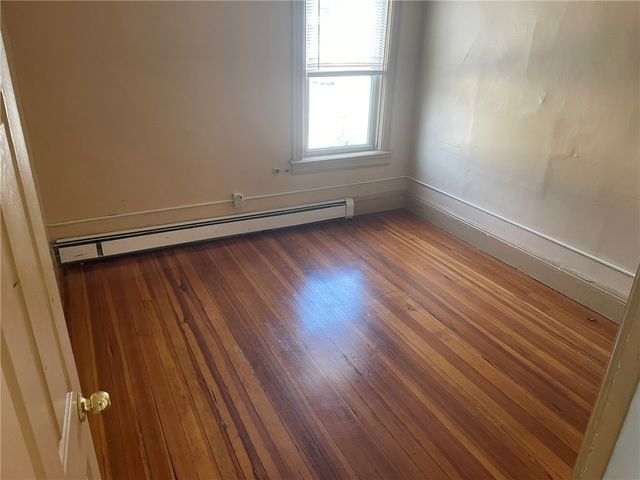 1172 North Main Street, Providence, RI 02906