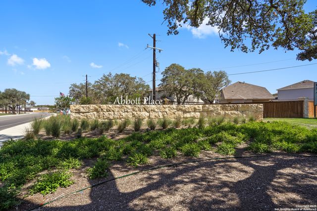 13640 HELTON PASS, St Hedwig, TX 78152