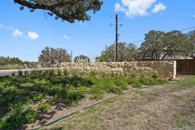 13640 HELTON PASS, St Hedwig, TX 78152