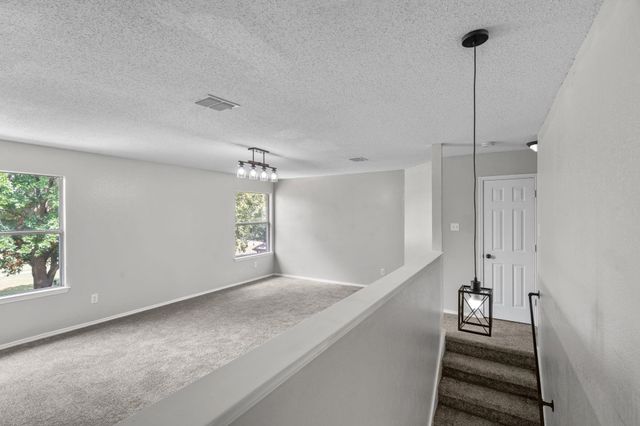 10618 Newcastleton Lane, Rowlett, TX 75089