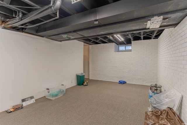 2016 Theater Drive, Evansville, IN 47715