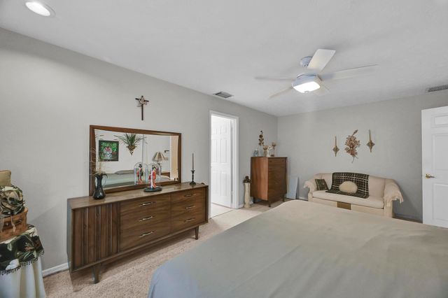 8690 Shadylake Lane, Fort Pierce, FL 34947