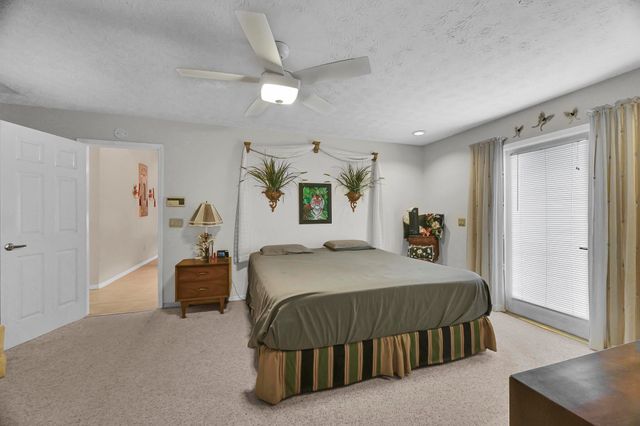 8690 Shadylake Lane, Fort Pierce, FL 34947