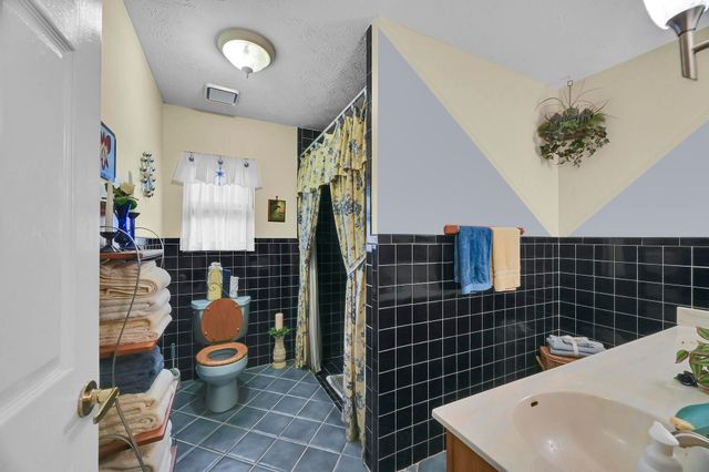 8690 Shadylake Lane, Fort Pierce, FL 34947